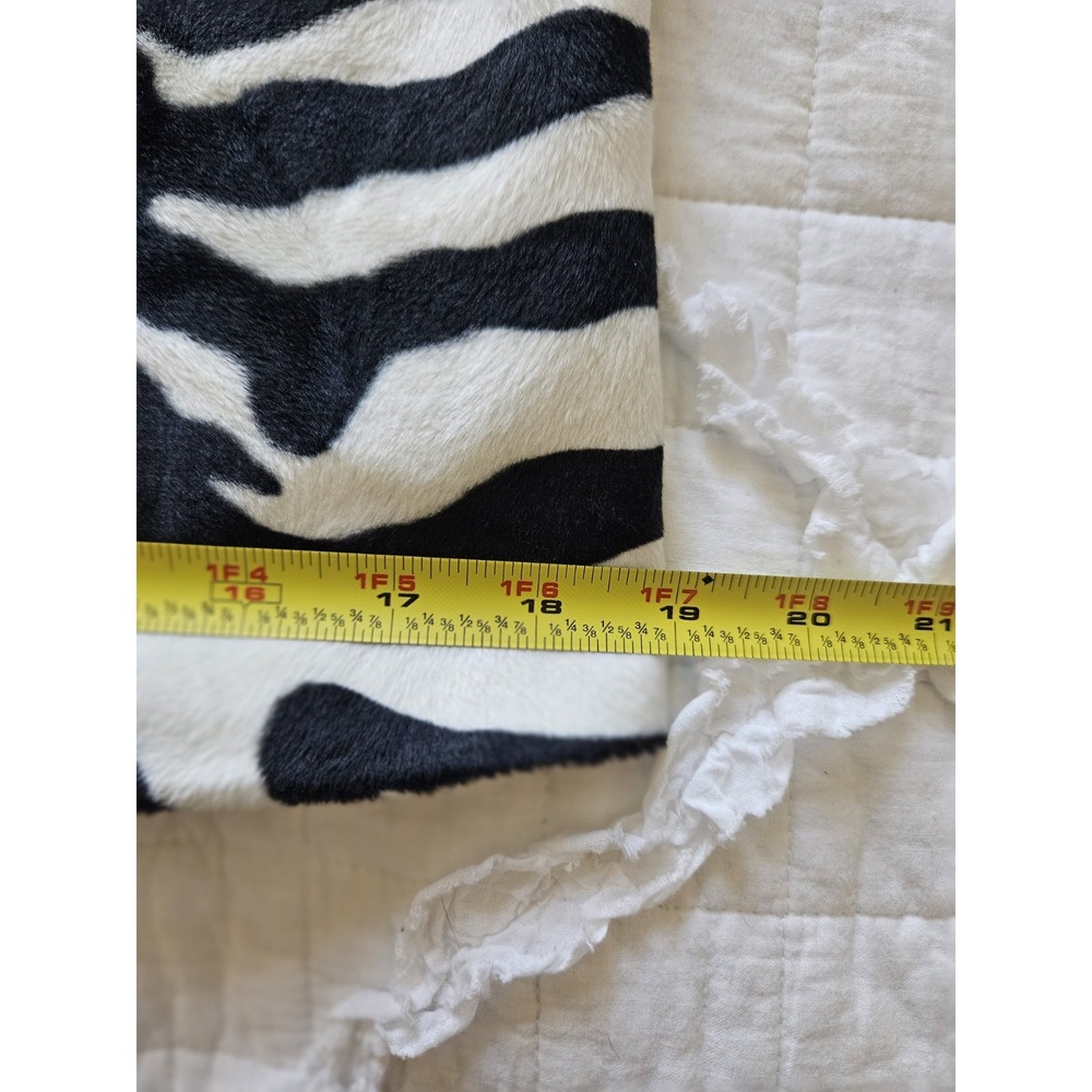Vtg Focus 2000 By Charles Glueck Zebra B&W Tiger  Velvety Cropped Jacket 8 - Picture 11 of 14